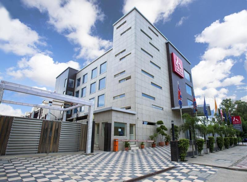 Kings Forth Hotels Nueva Delhi Exterior foto